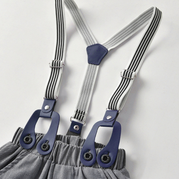 Preview: Perfekt gestylt zum Fest: Set hellgrau-weiss, bestehend aus Hemd-Body mit Fliege, Hosenträger, Hose