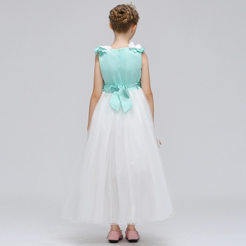 Preview: Blumenmädchenkleid bicolor, mit zarten Blüten, rosa oder grün - solange Vorrat