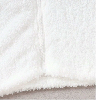 Warm und elegant zur Taufe: Kunstpelz-Jäckchen weiss - mit Mehrwert