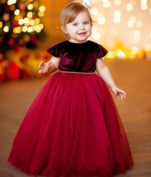 Das grosse Fest kann kommen... Mädchenkleid weinrot Samt und Tüll, Grösse 74-80