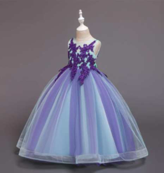 Festkleid bestickt und voluminös in verschiedenen Farben - wenige Reststücke Bordeaux