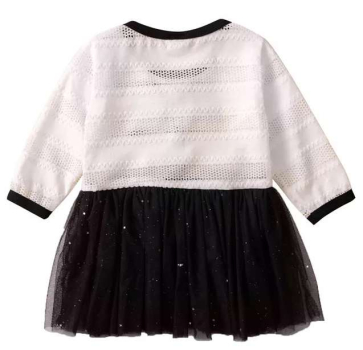 Preview: Einfach chic: Mini-Chanel - das Kleidchen für Babygirls mit Stil