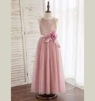 Elegantes langes Festkleid für Mädchen in Altrosa mit feinen Gold-Details