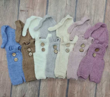 Preview: Weiches Mohair Set mit Latzhösli und Zipfelmütze - viele Farben