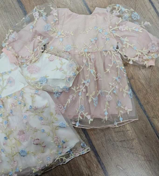 Preview: 2 Farben, weiss oder rosa: Eigenproduktion Pinkvanille Collection Traumkleidchen