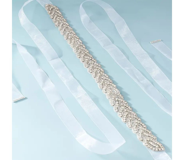 2 Modelle: Elegante Taillenbänder, Brautgürtel aus Strass