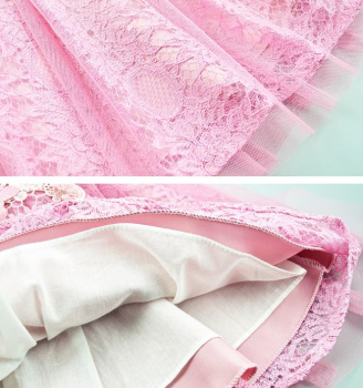 2 Farben: Elegantes Festkleid, mit Blüten und Spitzen in Rosa oder Altrosa - solange Vorrat!