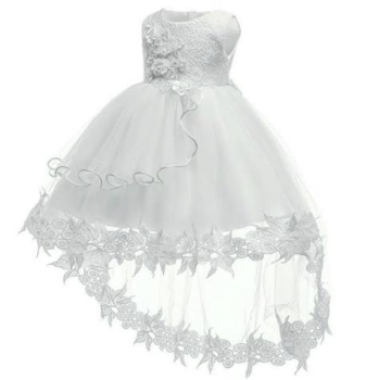 2 Farben: Traumkleid mit zarter kleiner Schleppe, weiss oder rosa, solange Vorrat