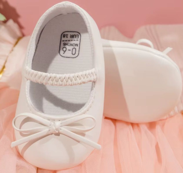 Preview: Taufschuhe Ballerinas weiss mit feiner Schleife