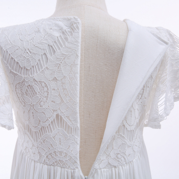 2 Farben: Zauberhaftes leichtes Kleid mit Spitzen und zarten, kurzen Ärmeln - in Elfenbein und Puder-Rosa, wenige Reststücke!