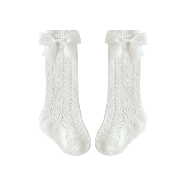 Baby Söckchen - bezaubernd fein, verschiedene Farben