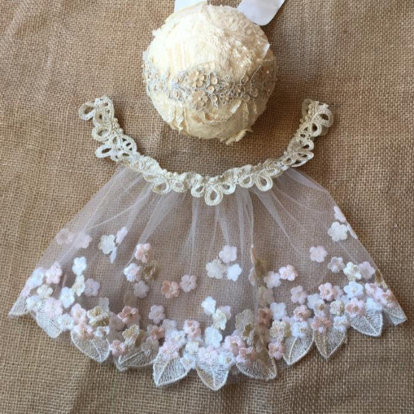 Blütentraum - süsses Kleidchen für Neugeborene Feen...