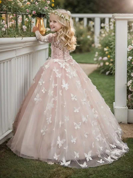 4 Farben, auch nach Mass möglich: Einmaliges Traumkleid in Premiumqualität - mit zarten Schmetterlingen