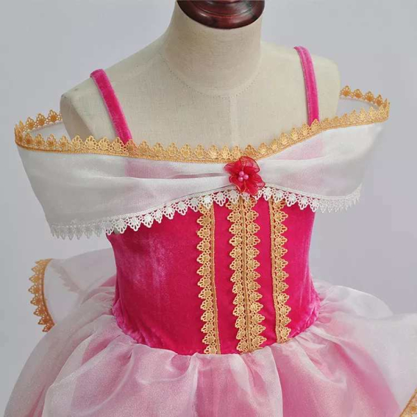 Ein traumhaftes Ballkleid für Dornröschen - Grössen 92 und 98 - solange Vorrat