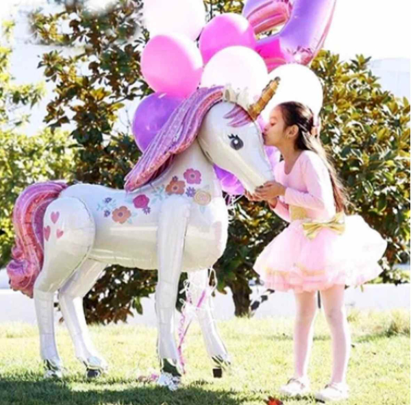 Riesiger Folienballon Einhorn, 'stehend'