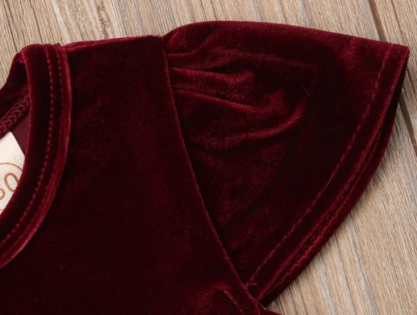 Das grosse Fest kann kommen... Mädchenkleid weinrot Samt und Tüll, Grösse 74-80