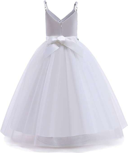 Elegantes weisses Kleid mit Plissé-Oberteil - perfekt für schöne Feste!