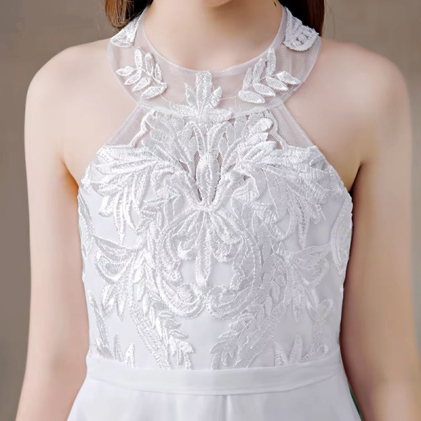 Langes Mädchenkleid für Kommunion, Hochzeit etc. Neckholder mit Spitzen und Chiffon