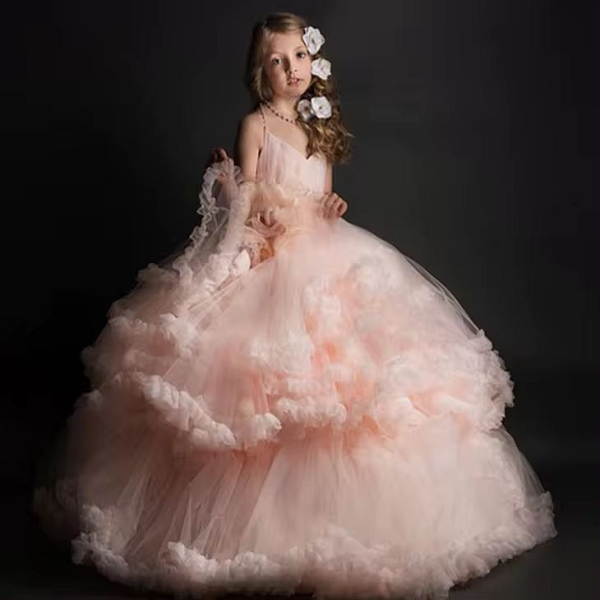 Ein Traumkleid für die Prinzessin! Chiffon-Volumen in zartem Rosa, solange Vorrat