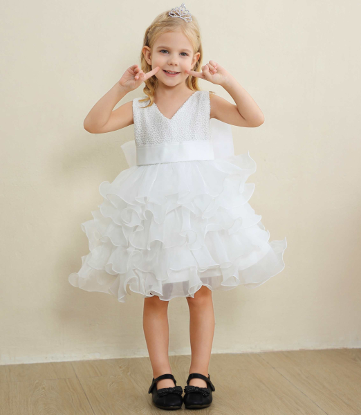 4 Farben: Prinzessinnentraum, glamouröses Kleid mit abnehmbarer bauschiger Schleppe - fast ausverkauft