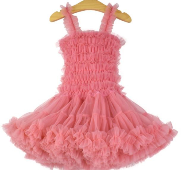 Kuschelweiches Tutu-Kleidchen mit viiiiiielen Rüschen! Solange Vorrat