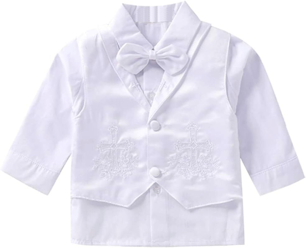 Edler Taufanzug klassisch und stilvoll in Weiss mit schönen Stickereien