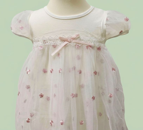 Pinkvanille-Eigendesign: Traumhaftes, langes, besticktes Kleidchen für kleine Mädchen, perfekt auch für die Taufe, weiss