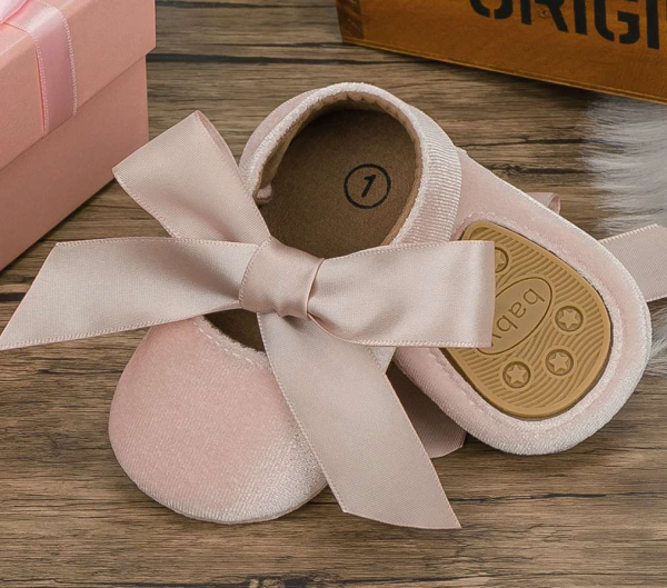 2 Farben: Elegante Taufschuhe Samt mit grosser Schleife - Weiss und Champagner