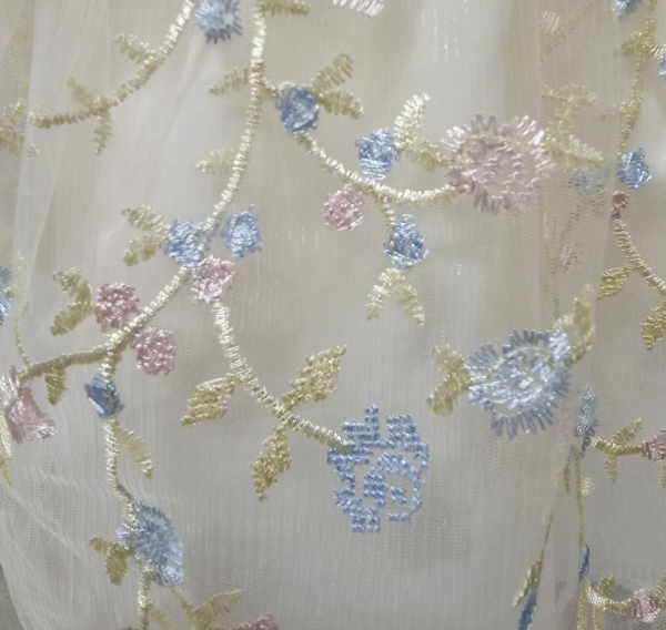 2 Farben, weiss oder rosa: Eigenproduktion Pinkvanille Collection Traumkleidchen