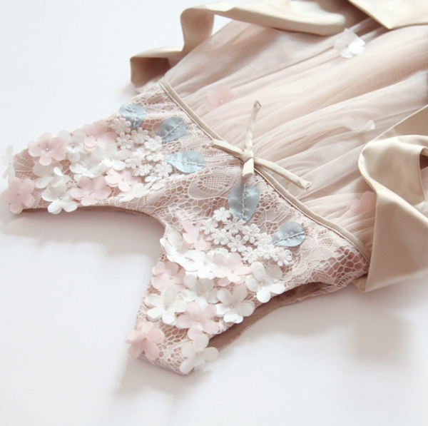 Traumkleid Tüll und Spitzen - ganz edel, Grössen 92 und 98